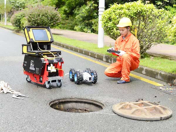 山丹管道机器人检测