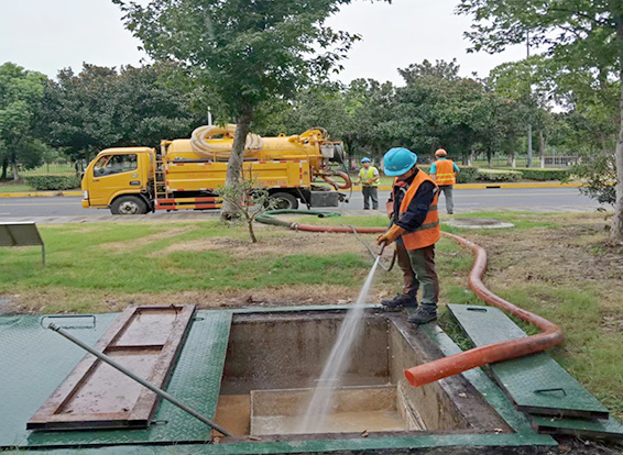 山丹化油池清理